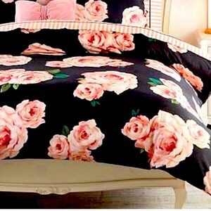 Emily and Merit Duvet Cover (twin) NWT